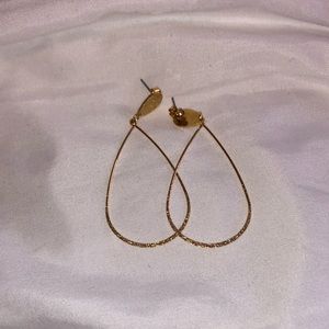 Gold Hoop Earrings ✨